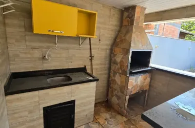 Casa em penha, bairro nossa senhora de fátima com grande oportunidade de negócio