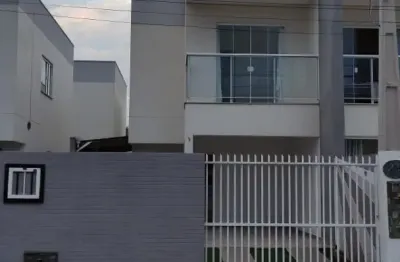 Casa com 2 quartos para alugar na Avenida Nereu Ramos, 1317, Centro, Penha