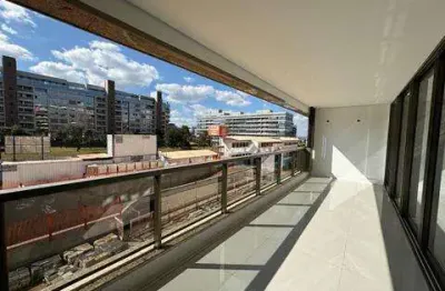 Sqn 304 bloco f - apartamento 4 quartos no noroeste sendo 4 suites com lazer completo 4 vagas de garagem mais box altissimo parão