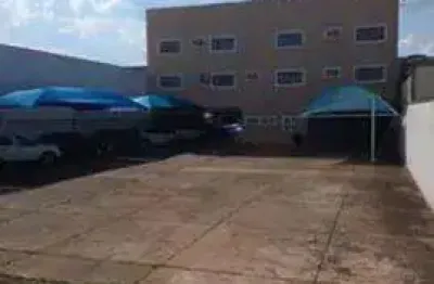 Scia quadra 15 conjunto 6 - alugo loja com estacionamento de viculos com 1.700 m2