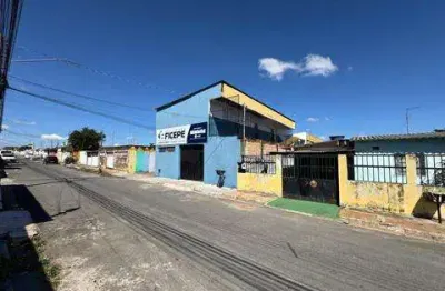 Sq 15 q 11 l 20 cidade ocidental - predio com 12 sala, banheiros coletivos, patio interno, area para lanchonete alugo
