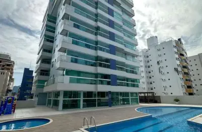Apartamento 03 dormitórios na quadra do mar em caiobá