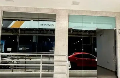 Loja e ou sala térrea com 131 m² bairro meia praia- itapema-sc.