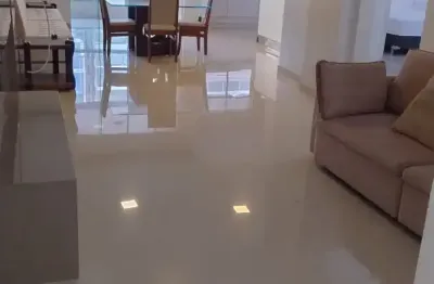 Apartamento alugar para de 3 dormitórios com 1 suíte com 132m² bairro meia praia itapema-sc