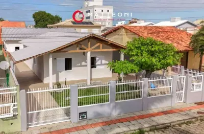 Casa completa com área gourmet no mar grosso – conforto e espaço de sobra