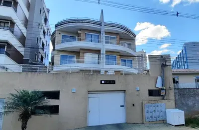 Apartamento mobiliado com ótima localização disponível para venda.