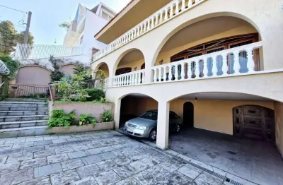 Imóvel de alto padrão com 510m2 para locação no bairro guabirotuba em curitiba