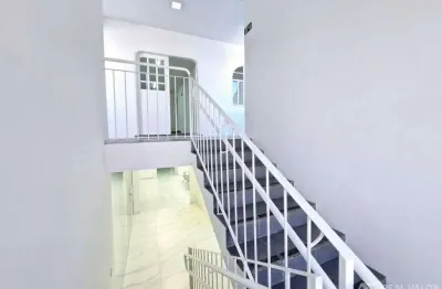 Salas comerciais para locação de estética saúde e bem-estar com aproximadamente 15m2 ao lado do condor do pinheirinho em curitiba