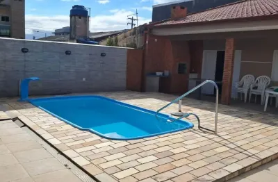 Alugo casa na praia matinhos com piscina por diária