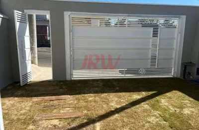 Viva em grande estilo nesta casa moderna e novíssima localizada no charmoso bairro jardim união. com 3 dormitórios espaçosos, sendo 1 suíte para garantir sua privacidade e conforto, este imóvel oferec