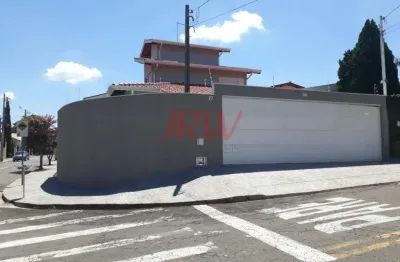 Casa com 4 quartos sendo 03 com suíte e 5 banheiros à venda, com uma área de 380 m², por apenas r$ 1.650.000 na cidade de indaiatuba! casa sobrado com