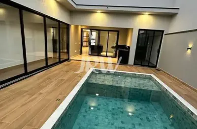 Casa térrea 3 suites piscina condomínio residencial evidencias