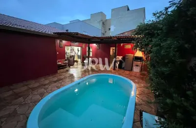 Vendo ou alugo casa térrea com piscina bairro moacyr arruda na cidade de indaiatuba sp