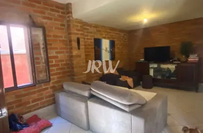 Casa sobrado a venda no bairro jardim esplanada na cidade de indaiatuba