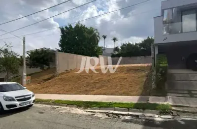 Terreno a venda no bairro condomínio jardim residencial helvétia na cidade de indaiatuba