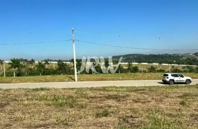 Terreno a venda no condomínio villagio pelavida na cidade de elias fausto