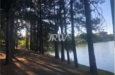 Terreno a venda no condomínio mosteiro de itaici bairro itaici na cidade de indaiatuba sp