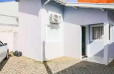 CASA TÉRREA A VENDA NO BAIRRO JARDIM DOS TUCANOS NA CIDADE DE INDAIATUBA - SP  Área do Terreno 170 m² Área Construída 51 m²  Sala cozinha Banheiro 2 d