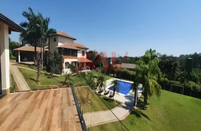 Chácara a venda condomínio lagos do shanadu em indaiatuba sp com 4 suítes sendo 1 com closet com ampla área de lazer e piscina.