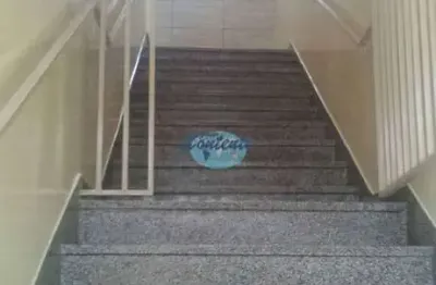 Sala comercial com 1 sala para alugar na Rua Willis Roberto Banks, Parque Maria Domitila, São Paulo