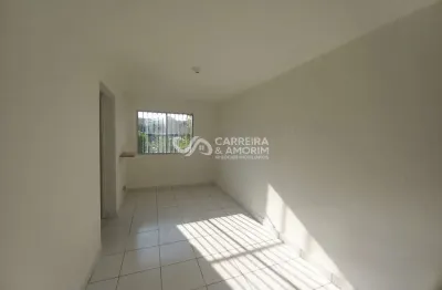 Vendo apartamento pne com 02 dormitórios, sala 2 ambientes com vaga de garagem no horto do ype / parque munhoz.