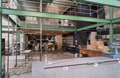 Prédio comercial para locação na vila andrade, são paulo-sp: amplo espaço, 2 banheiros e 450m² de área