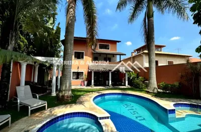 Casa a venda, sobrado alto padrão 5 suítes, master com hidro, closet e sacada, lareira, piscina, 6 vagas, amplo espaço gourmet. bolsão de interlagos.
