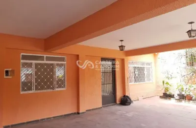 Casa térrea a venda com 04 dormitórios, 03 banheiros, boa localização, vila das belezas, proxímo da joão dias.