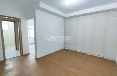 Sala comercial para locação no jardim germânia, metrô campo limpo, shopping campo limpo,estrada de itapecerica.
