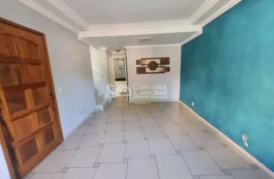 Casa a venda em condomínio, 3 dormitórios, suíte, sala 2 ambientes, 3 banheiros, quintal, 2 vagas. condominio villagio vila fiori. parque munhoz.