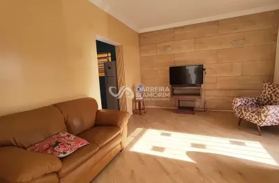 Casa a venda, térrea 2 dormitórios, edicula, quintal, corredor lateral, 2 vagas de garagem, jardim germânia, estrada de itapecerica.