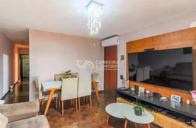 Sobrado a venda 90m² 02 dormitórios, sala, cozinha com planejados, churrasqueira, 02 vagas de garagem, jardim monte azul, metrô giovanni gronchi.