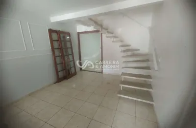 CASA A VENDA EM CONDOMÍNIO, SOBRADO COM  98m² 3 DORMITÓRIOS, QUINTAL, 2 VAGAS. RESIDENCIAL DAS AZALEIAS, CAPÃO REDONDO. JARDIM AMÁLIA. ESTRADA DE ITAP