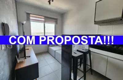 Apartamento para locação, aluguel + taxa condominial 1750,00 semi-mobiliado ótima iluminação natural, ao lado do metrô capão redondo.