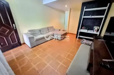 Alugo casa, sobrado 3 dormitórios, sala, cozinha, banheiro, sacada na frente, quintal e garagem coberta. jardim casablanca - jardim iracema.