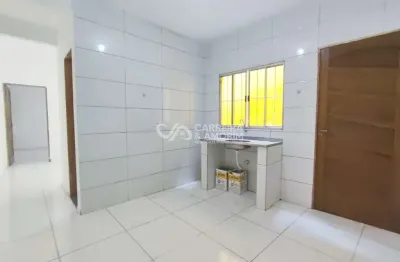 Alugo casa com 40m², com 01 quarto, cozinha, banheiro e área de serviço, jardim santo eduardo - embu das artes.