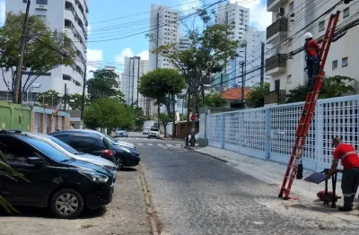 Casa com 4 quartos para alugar na Rua Francisco de Barros Barreto, 446, Boa Viagem, Recife