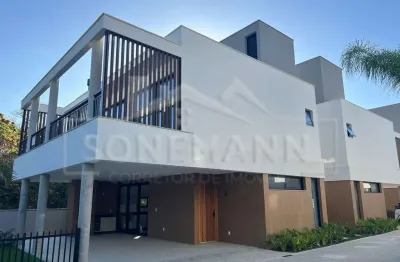Casa em condomínio fechado com 3 quartos à venda na Servidão Hipólito Igino Cordeiro, Cacupé, Florianópolis