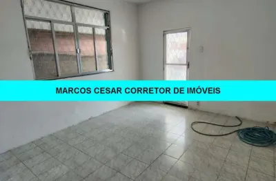 Casa com 2 quartos à venda na Rua General Miguel Costa, Guadalupe, Rio de Janeiro