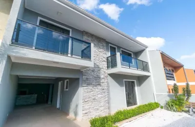 Casa com 3 quartos à venda na Rua Alcebíades Affonso Guimarães, 3435, Jardim São Vicente, Campo Largo