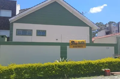 Casa com 3 quartos para alugar na Rua Mário Marques Guimarães, 130, Pineville, Pinhais