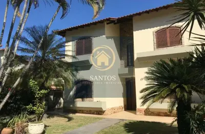 Excelente casa bifamiliar no condomínio bosque dos esquilos no anil