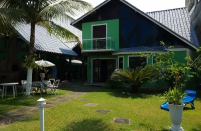 Oportunidade - casa em condomínio com 04 quartos em guaratucaia