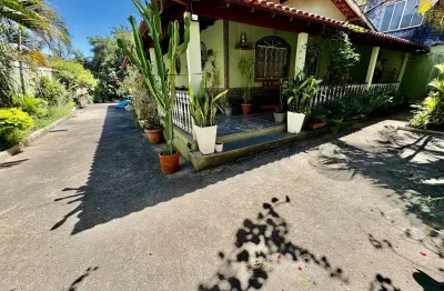 Casa linear em jacarepaguá - paraíso familiar com amplo quintal!