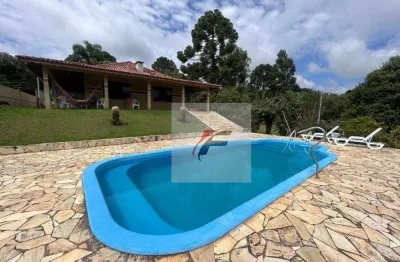 Chácara com 3 dormitórios à venda, 2936 m² por R$ 680.000,00 - Centro - Contenda/PR