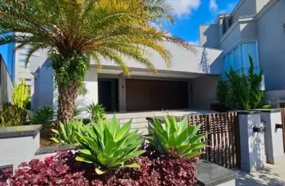 Casa em condomínio para venda em são caetano do sul, cerâmica, 3 dormitórios, 3 suítes, 5 banheiros, 6 vagas