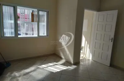 Casa para alugar na rua conselheiro lafayette, barcelona, são caetano do sul por r$ 4.500