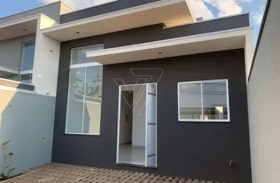 Casa geminada com 3 dorm. sendo 1 suíte na  zona norte de londrina/pr.