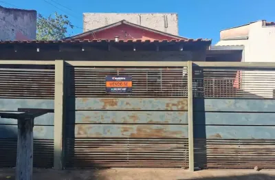 Casa com 3 quartos à venda no Armindo Guazzi, Londrina 