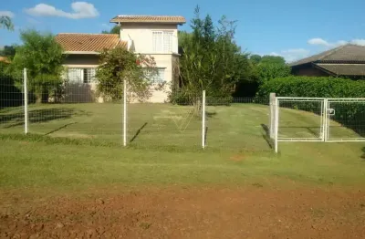 Chácara com casa em condomínio fechado na warta, terreno de 1.500m²: seu refúgio no campo próximo a londrina!
